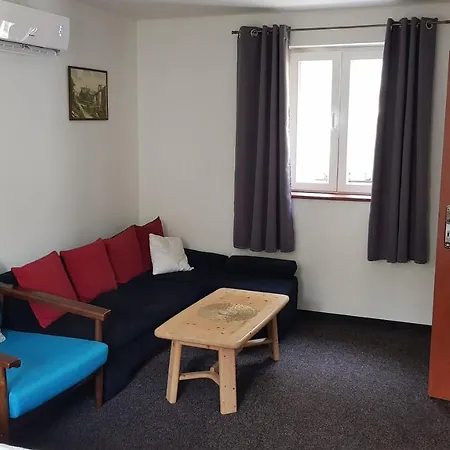 18steps Apartment